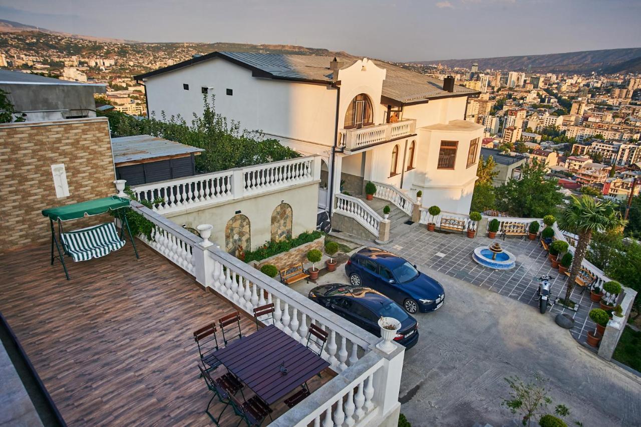 The Hilltop Skyline Hotel Tbilisi Exteriör bild